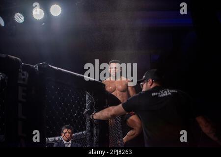 Temecula, Californie, États-Unis. 31st mars 2023. TEMECULA, CALIFORNIE - MARS 31: Archie Colgan célèbre sa victoire contre Justin Montalvo dans leur combat léger lors de l'événement Bellator 293 au Pechanga Resort and Casino on 31 mars 2023 à Temecula, Californie, Etats-Unis. (Credit image: © Matt Davies/PX Imagens via ZUMA Press Wire) USAGE ÉDITORIAL SEULEMENT! Non destiné À un usage commercial ! Crédit : ZUMA Press, Inc./Alay Live News Banque D'Images