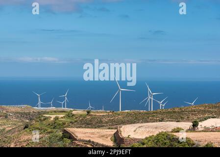 Éoliennes (parc éolien) à Ténérife, îles Canaries, Espagne Banque D'Images