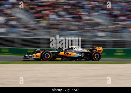Melbourne, Australie, 1 avril 2023. Lando Norris (60) à bord de l'écurie McLaren F1 pendant l'année FP3 au Grand Prix de Formule 1 d'Australie sur 01 avril 2023, au circuit du Grand Prix de Melbourne à Albert Park, en Australie. Crédit : Ivica Glavas/Speed Media/Alay Live News Banque D'Images