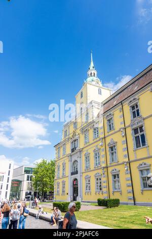 Oldenburg: Château de Schloss Oldenburg dans le Land d'Oldenburger, Niedersachsen, Basse-Saxe, Allemagne Banque D'Images