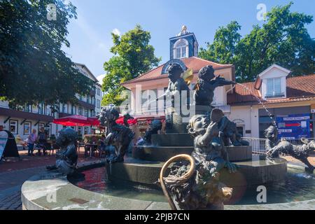 Bad Harzburg: Jungbrunnen (fontaine de la jeunesse) à Harz, Niedersachsen, Basse-Saxe, Allemagne Banque D'Images