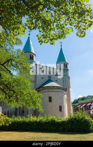 Quedlinburg: eglise Stiftskirche St. Cyriakus dans le hameau de Gernrode à Harz, Sachsen-Anhalt, Saxe-Anhalt, Allemagne Banque D'Images