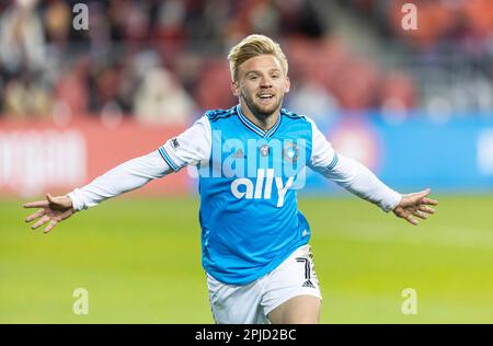 Toronto, Canada. 1st avril 2023. Kamil Jozwiak, du FC Charlotte, fête ses points lors du match de football de la Ligue majeure (MLS) 2023 entre le FC Toronto et le FC Charlotte, à BMO Field, à Toronto, au Canada, en Ontario, à 1 avril 2023. Credit: Zou Zheng/Xinhua/Alamy Live News Banque D'Images