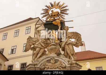 Monument de l'Arche du Pacte, photo en gros plan Gyor, Hongrie Banque D'Images