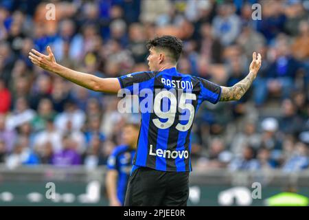 Milan, Italie. 01st avril 2023. Alessandro Bastoni (95) d'Inter vu dans la série Un match entre Inter et Fiorentina à Giuseppe Meazza à Milan. (Crédit photo : Gonzales photo/Alamy Live News Banque D'Images