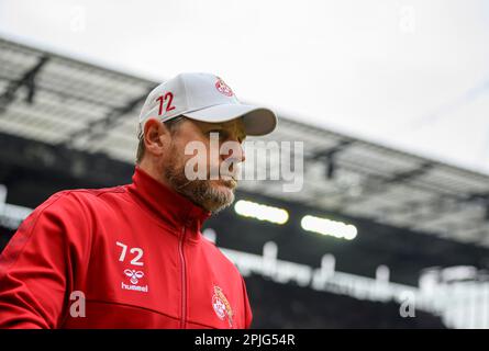 Koeln/Allemagne. 2 avril 2023, entraîneur Steffen BAUMGART (K), Soccer 1st Bundesliga, 26th Match day, FC Cologne (K) - Borussia Monchengladbach (MG), on 2 avril 2023 à Koeln/Allemagne. #La réglementation DFL interdit toute utilisation de photographies comme séquences d'images et/ou quasi-vidéo # Banque D'Images