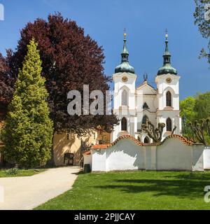 Église dans le monastère prémonstratensien de Zeliv, architecture baroque de Jan Blazej Santini Aichel, district de Pelhrimov dans la région Vysocina du C Banque D'Images