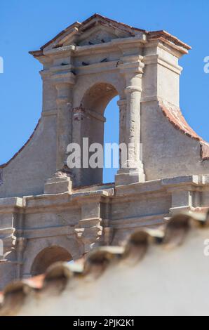 Clocher de la chapelle notre-Dame d'Ara, Fuente del Arco, Badajoz, Estrémadure, Espagne Banque D'Images