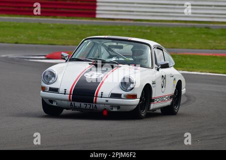 Andrew Walton, Porsche 911, HSCC Historic Road Sports avec Historic Touring Cars et Ecurie Classic, trois classifications combinées en une seule course, Banque D'Images