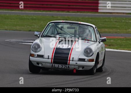 Andrew Walton, Porsche 911, HSCC Historic Road Sports avec Historic Touring Cars et Ecurie Classic, trois classifications combinées en une seule course, Banque D'Images