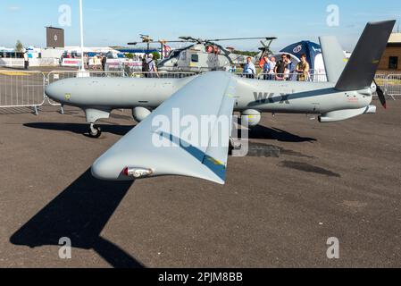 Thales Watchkeeper X, véhicule aérien sans pilote (UAV) pour le renseignement, la surveillance, l'acquisition de cibles et la reconnaissance (ISTAR). SPECTACLE RIAT Banque D'Images