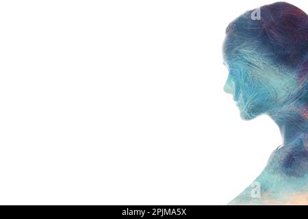 Silhouette de femme pacifique de brume bleue spirituelle aura Banque D'Images