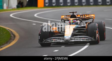 MELBOURNE, AUSTRALIE - 01 AVRIL : Oscar Piastri, d'Australie, conduit la McLaren MCL36 lors de la pratique libre au Grand Prix d'Australie 2023 à Albert Banque D'Images