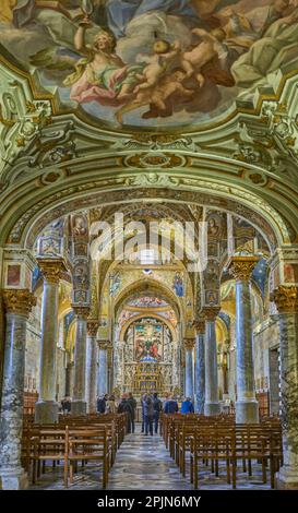 Palerme, Italie - 26 décembre 2018 : la nef de l'église de Santa Maria dell'Ammiraglio, également connue sous le nom de la Martorana Banque D'Images