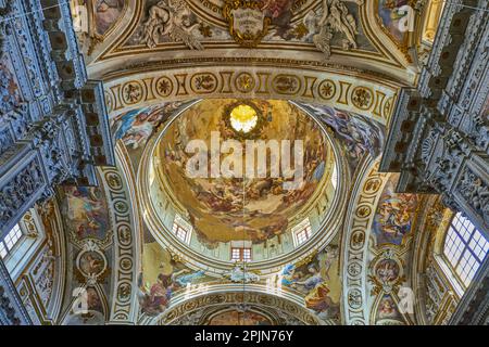 Palerme, Italie - 26 décembre 2018 : les fresques et les décorations du dôme de l'église Santa Caterina d'Alessandria Banque D'Images