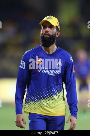 Chennai, Inde, 03/04/2023, match No 6 : TATA IPL 2023: CSK vs LSG : Chennai Super Kings vs Lucknow Super Giants : MSD de CSK au stade MAC de Chennai.CSK a obtenu 217 points pour 7 sur 20 overs. Mooed Ali Banque D'Images