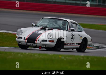 Andrew Walton, Porsche 911, HSCC Historic Road Sports avec Historic Touring Cars et Ecurie Classic, trois classifications combinées en une seule course, Banque D'Images