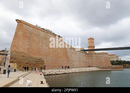 Fort Saint Jean, Vieux Port, Marseille, Bouches-du-Rhône, Provence, France, Mer Méditerranée, Europe Banque D'Images