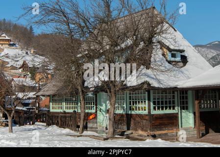 Drvengrad à Mokra Gora, Serbie Banque D'Images