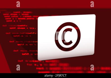 Protection par copyright du code de programmation, illustration du concept. Symbole de copyright blanc à l'écran avec texte du programme. Teintes rouges. Banque D'Images