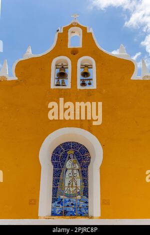 Église dans le monastère de San Antonio de Padua à Izamal, Yucatan, Mexique Banque D'Images