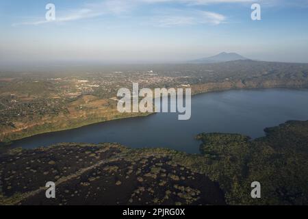 Panorama aérien de la ville de Masaya paysage à l'heure dorée coucher du soleil Banque D'Images