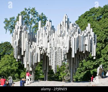 Monument aux orgues de tuyaux métalliques à Sibelius Park Helsinki, Finlande Banque D'Images