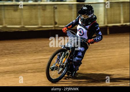 Jack Smith en action lors du Peter Craven Memorial Trophée au National Speedway Stadium, Manchester, le lundi 3rd avril 2023. (Photo : Ian Charles | INFORMATIONS MI) Credit: INFORMATIONS MI & Sport /Alamy Live News Banque D'Images