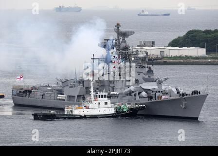 Préfecture de Kanagawa, Japon - 05 juin 2012: Marine indienne INS Rana (D52), destroyer de missiles guidés de classe Rajput. Banque D'Images