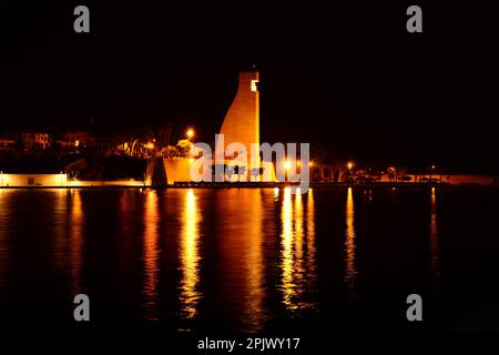 Monument à l'Italien Sailor, construit sur l'ordre de Benito Mussolini pour commémorer les quelque 6 000 marins qui sont morts pendant la première Guerre mondiale Banque D'Images