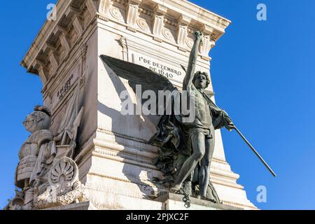 Sculpture au Monument aux restaurateurs, à Lisbonne, Portugal - commémorant la victoire de la guerre de restauration portugaise. Banque D'Images