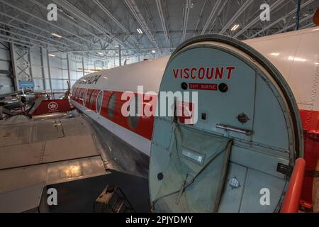 Air Canada Vickers VC2 Viscount à bord d'un avion de transport de passagers au Musée royal de l'aviation de l'Ouest du Canada à Winnipeg, Manitoba, Canada Banque D'Images