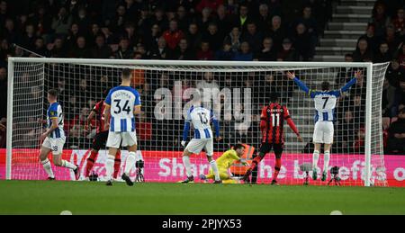 4th avril 2023 ; Stade Vitality, Boscombe, Dorset, Angleterre : Premier League football, AFC Bournemouth versus Brighton et Hove Albion ; Evan Ferguson de Brighton & amp ; Hove Albion marque ses scores en 27th minutes pour 0-1 Banque D'Images