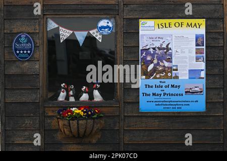 Billet d'excursion en bateau à l'île de mai et bureau de réservation pour les excursions sur la princesse de mai, Anstruther, Fife, Écosse, Royaume-Uni Banque D'Images