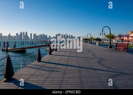 Le vieux port de Doha redéveloppe dans le quartier Mina Box Park Qatar Banque D'Images