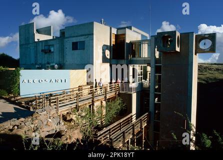 Arcosanti, une ville expérimentale de l'architecte Paulo Soleri, Arizona, Etats-Unis (vers 1990) Banque D'Images