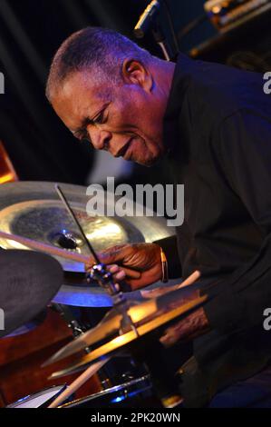 Milan Italie 03/10/2022: Billy Hart concert live au Blue Note de Milan Banque D'Images