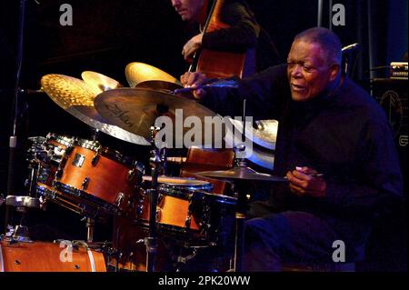 Milan Italie 03/10/2022: Billy Hart concert live au Blue Note de Milan Banque D'Images