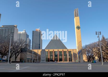 Edmonton, Alberta, Canada. 04 avril 2023. Vue panoramique sur l'hôtel de ville d'Edmonton, au centre-ville. Banque D'Images