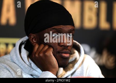 KSI lors d'une conférence de presse au Glaziers Hall, Londres. KSI et Joe Fournier feront le gros orteil sur 13 mai, à l'OVO Arena Wembley. Date de la photo: Mercredi 5 avril 2023. Banque D'Images