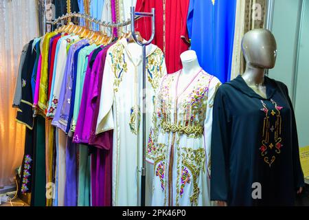 Broderie marocaine Djellaba Détails. vêtements pour femmes. Banque D'Images