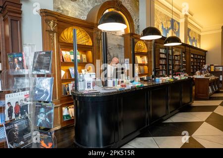 Rizzoli Bookstore est situé sur Broadway, dans le quartier chic de Nomad, 2023, New York City, USA Banque D'Images