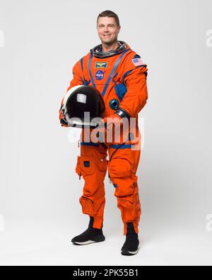 L'astronaute de la NASA Reid Wiseman, nommé commandant de la mission Artemis II sur 3 avril 2023, a auparavant été mécanicien de bord à bord de la station internationale pour l'expédition 41 de mai à novembre 2014, enregistrant plus de 165 jours dans l'espace. Avant son affectation, Wiseman a été chef du bureau des astronautes de décembre 2020 à novembre 2022. Crédit obligatoire : Robert Markowitz/NASA via CNP Banque D'Images