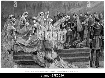 Gravure de la reine Victoria félicitant la mariée après la cérémonie de mariage du prince Arthur, duc de Connaught (1850-1942), du septième des neuf enfants de la reine Victoria et du prince Albert et de la princesse Louise de Prusse dans la chapelle Saint-George, Windsor, 1879 Banque D'Images