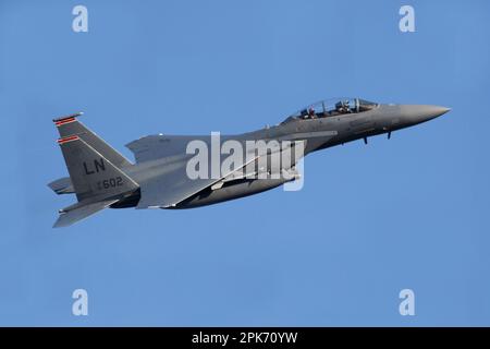 F-15E Strike Eagles part de RAF Lakenheath à Suffolk, le 3rd avril 2023 Banque D'Images