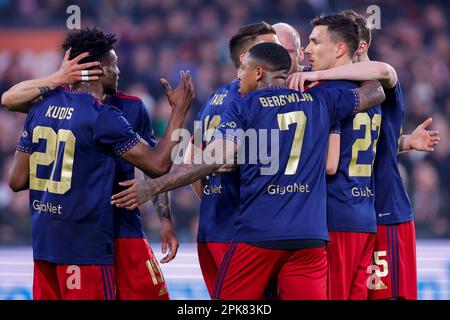 05-04-2023: Sport: Feyenoord contre Ajax (KNVB Cup) ROTTERDAM, PAYS-BAS - AVRIL 5: Dusan Tadic (Ajax), Jorge Sanchez (Ajax), Steven Bergwijn (Ajax), Yo Banque D'Images