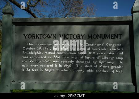 Monument de la victoire de Yorktown à Battlefield dans l'État de Virginie aux États-Unis Banque D'Images