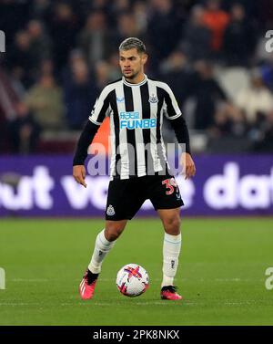 Bruno Guimaraes de Newcastle United lors du match de la Premier League au stade de Londres. Date de la photo: Mercredi 5 avril 2023. Banque D'Images