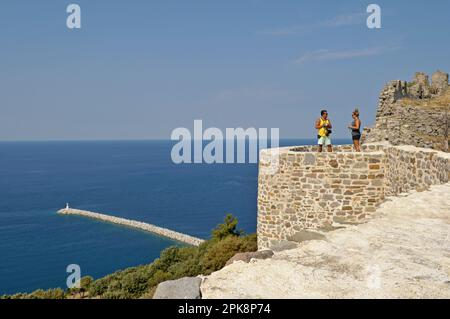 Les murs de l'ancien château Byzantien à Myrina sur Lemnos, Grèce Banque D'Images