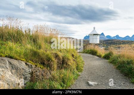 Norvège, côte Atlantique à Kystriksveien, route côtière Fv17, Saltstraumen, phare Banque D'Images